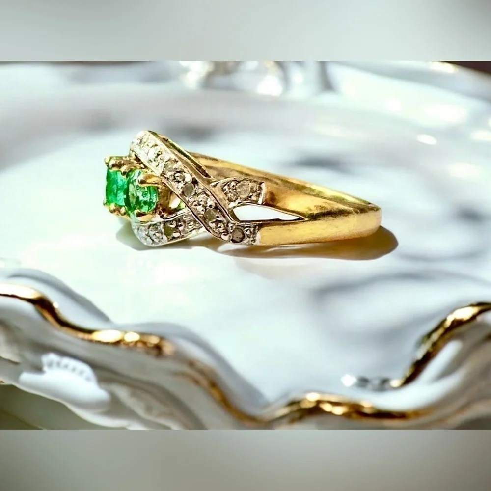 Vintage Emerald & Diamond Gold Over Sterling Silver Ring (7)